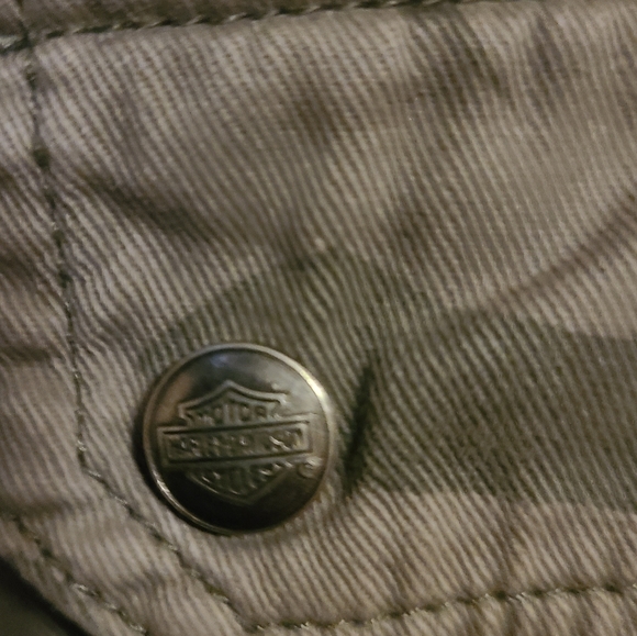 Men Camouflage Tank Large - Picture 4 of 8